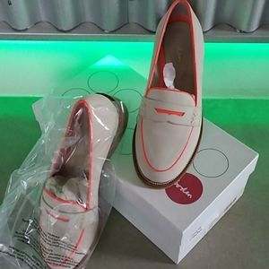 Boden loafers